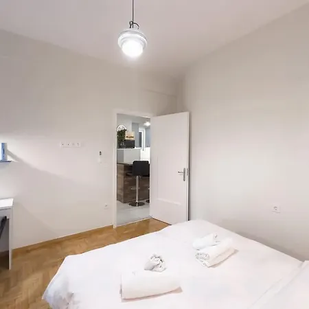Apartment Dream In Ampelokipoi *